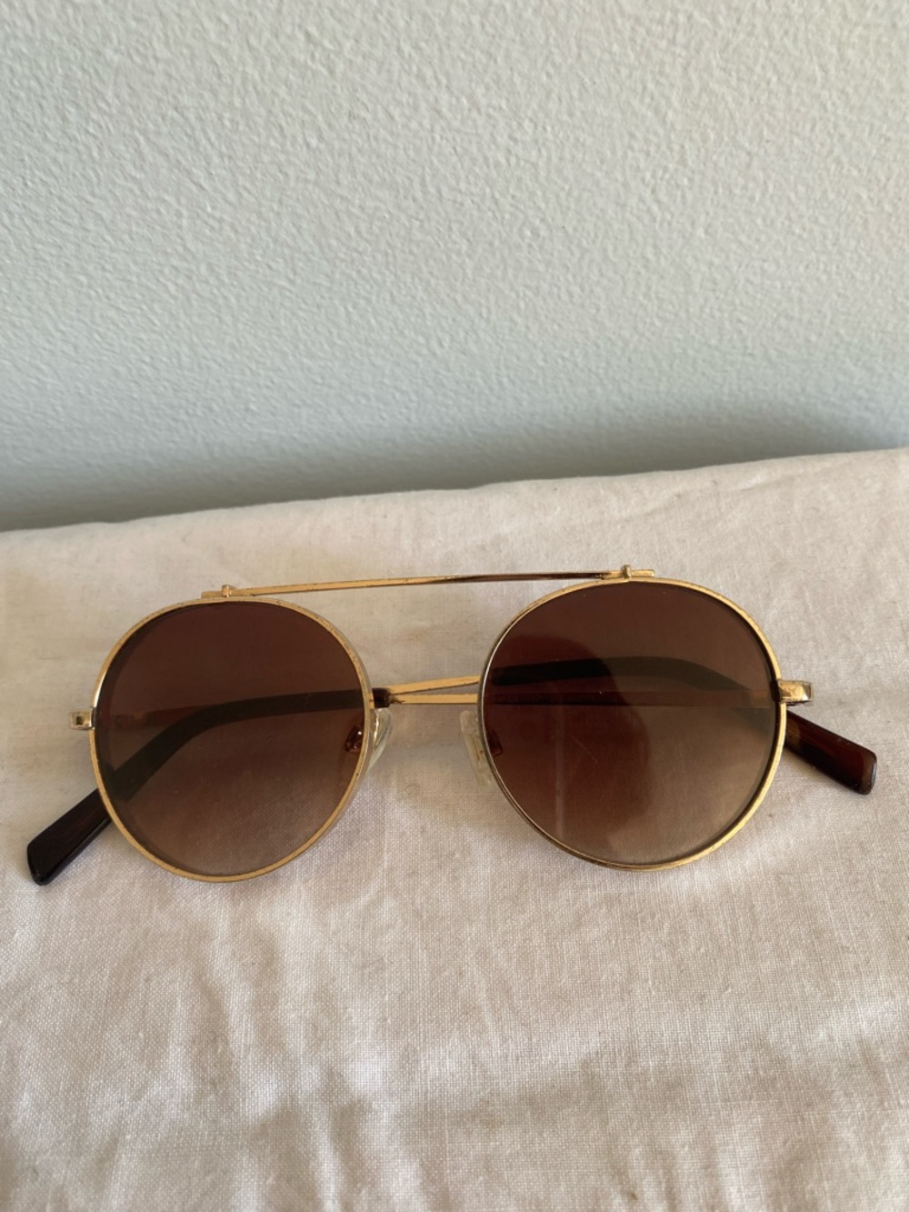 Carolina Lemke sunglasses- in the Rocker style